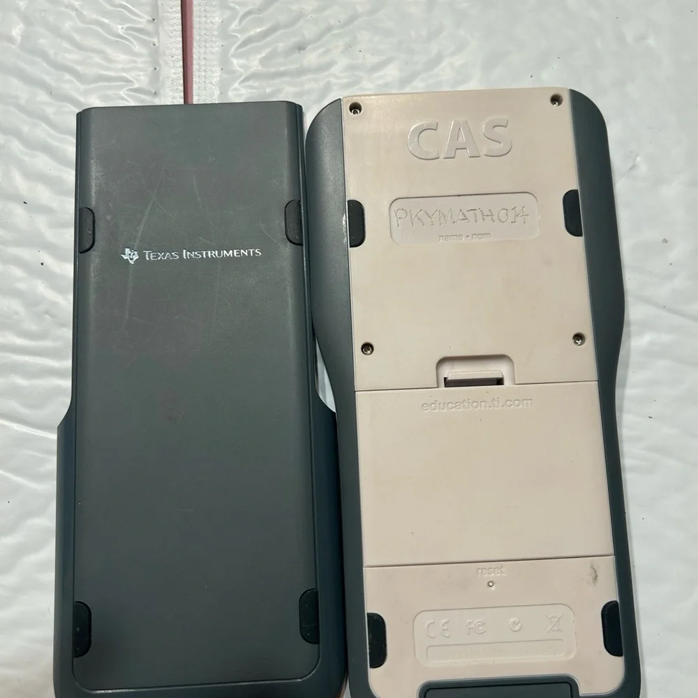 Texas Instruments TI Nspire CAS Graphing Calculator With Cover Tested